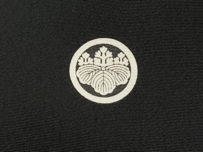 平和屋着物■豪華黒留袖　友禅　作家物　群鶴文　松竹梅　暈し染め　正絹　逸品　DABJ5095qa