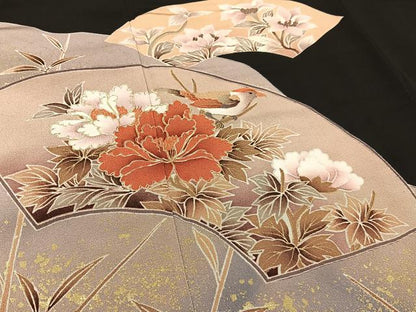 平和屋着物■豪華黒留袖　駒刺繍　地紙花鳥文　金彩　正絹　逸品　BAAY6598hj