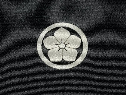 平和屋着物■豪華黒留袖　駒刺繍　地紙花鳥文　金彩　正絹　逸品　BAAY6598hj
