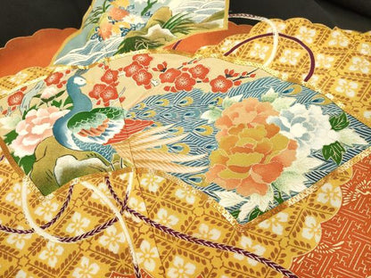 平和屋着物■豪華黒留袖　駒刺繍　地紙孔雀花文　枝梅　金彩　正絹　逸品　DABJ4374cd