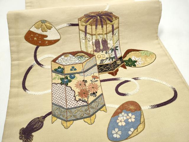 平和屋着物●アンティーク　大正ロマン　丸帯　総刺繍　綴れ　貝桶花文　正絹　逸品　CABL5115hy