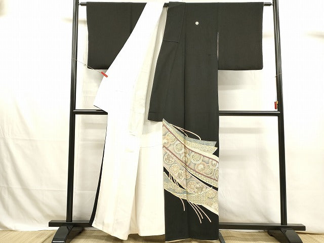 平和屋着物■豪華黒留袖　駒刺繍　花丸文　金彩　正絹　逸品　DABJ4394cd