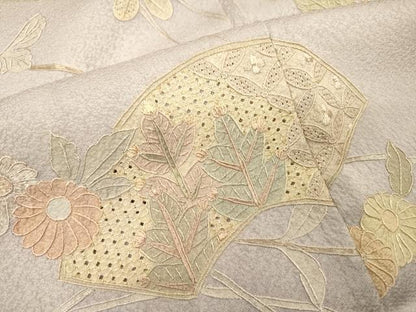 平和屋着物▼中国三大刺繍　スワトウ刺繍　汕頭刺繍　相良刺繍　蘇州刺繍　総刺繍　訪問着　地紙飛鶴花文　暈し染　正絹　逸品　DABI7999fe
