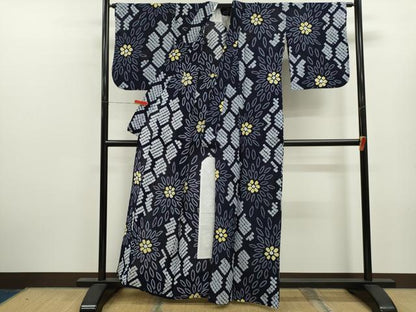 平和屋着物∴夏物　浴衣　有松鳴海絞り　蜘蛛絞り　舞花文　綿　逸品　CABL8040ze