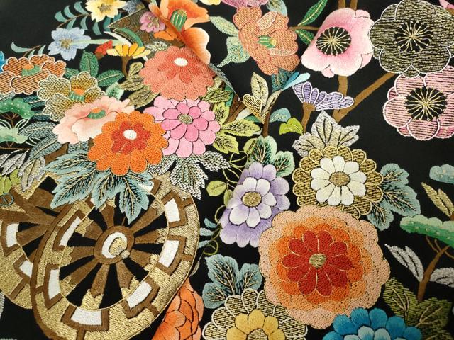 平和屋本店●中国三大刺繍 相良刺繍 手刺繍 お引きずり・お引き摺り・引き振袖 仮絵羽 和装 結婚式 舞妓 芸妓 芸者 衣装 金糸 AABK8397fw