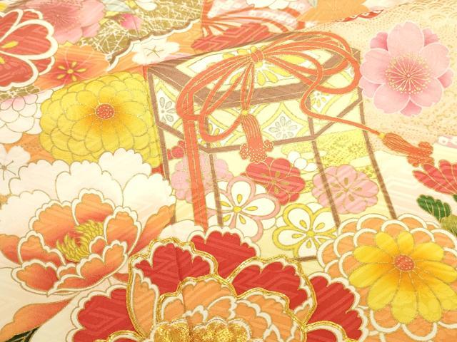 平和屋着物●豪華振袖　駒刺繍　貝桶花松文　牡丹　暈し染め　金彩　正絹　逸品　DABK2016op