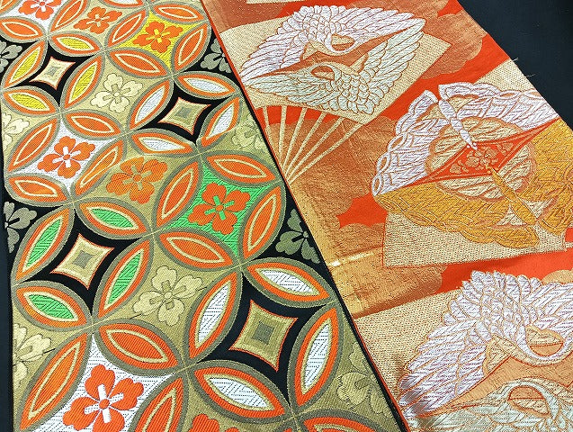 平和屋着物■子供帯 まとめて 35点 向かい鶴 向かい蝶 花柄 七宝 正倉院 金銀糸 など 着用可能多数 未使用品あり mmm1455