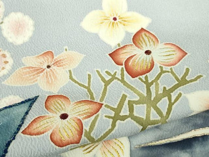 平和屋本店●極上　染刺工芸　大羊居　東京友禅　訪問着　刺繍　草花文　淡藤色地　金糸　逸品　DZAB4040kh6
