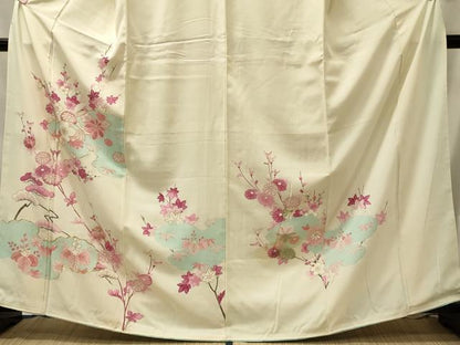 平和屋着物■訪問着　駒刺繍　雲取り草花文　金彩　正絹　逸品　未使用　CABM0888oy