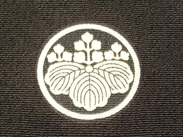 平和屋着物■豪華黒留袖　駒刺繍　籬飛鶴松文　金銀彩　正絹　逸品　CABM0882oy