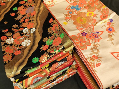 平和屋本店■子供帯 まとめて 35点 鳳凰 向かい鶴 蝶 更紗 花柄 七宝 金糸 など 着用可能多数 未使用品あり se0014