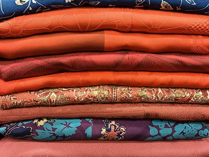 平和屋着物■道行コート まとめて 20点 蝶 花柄 型染め 刺繍 金彩 金銀糸 着用可能多数 未使用品あり 全て正絹 mmm1515