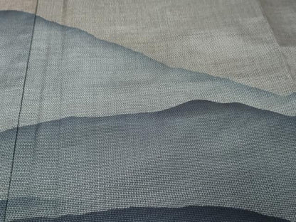 平和屋着物●本場大島紬　訪問着　7マルキ　遠山風景文　正絹　逸品　DABK0254ud