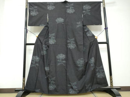 平和屋着物●本場結城紬　重要無形文化財　100亀甲　飛び亀甲柄　草花文　正絹　逸品　DABK0250ud