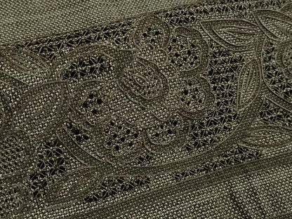 平和屋本店●極上　都喜ヱ門 本場大島紬 訪問着 スワトウ刺繍 相良刺繍 総刺繍  正倉院花文 金糸 藤絹織物謹製 逸品　未使用　DZAB1343kh6