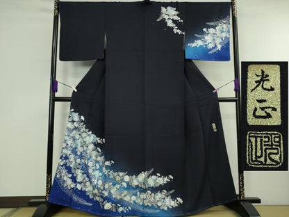 平和屋本店●極上　金彩友禅 卓越技能者・名工・和田光正　訪問着　辻が花　椿　桐　鉄紺色地　暈し染め　銀彩　逸品　未使用　DZAB6383kh6