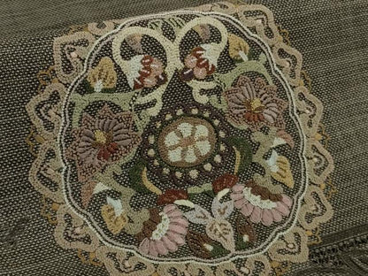 平和屋本店●極上　都喜ヱ門 本場大島紬 訪問着 スワトウ刺繍 相良刺繍 総刺繍  正倉院花文 金糸 藤絹織物謹製 逸品　未使用　DZAB1343kh6