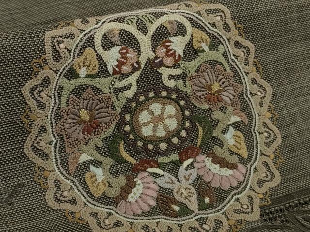 平和屋本店●極上　都喜ヱ門 本場大島紬 訪問着 スワトウ刺繍 相良刺繍 総刺繍  正倉院花文 金糸 藤絹織物謹製 逸品　未使用　DZAB1343kh6