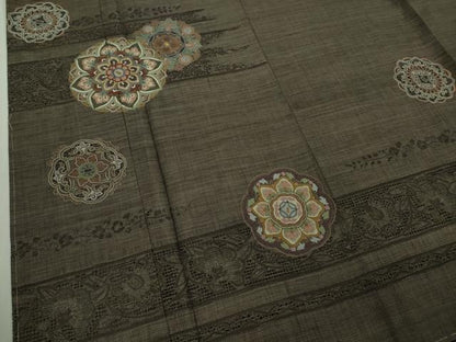 平和屋本店●極上　都喜ヱ門 本場大島紬 訪問着 スワトウ刺繍 相良刺繍 総刺繍  正倉院花文 金糸 藤絹織物謹製 逸品　未使用　DZAB1343kh6