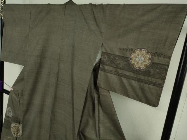 平和屋本店●極上　都喜ヱ門 本場大島紬 訪問着 スワトウ刺繍 相良刺繍 総刺繍  正倉院花文 金糸 藤絹織物謹製 逸品　未使用　DZAB1343kh6