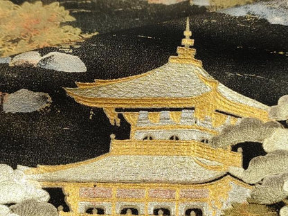 平和屋着物■豪華黒留袖　作家物　風景樹林文　金銀彩　正絹　逸品　DABK3489qa