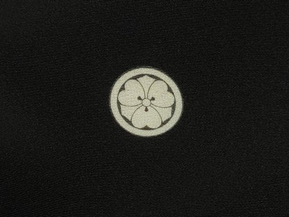 平和屋着物■豪華黒留袖　作家物　風景樹林文　金銀彩　正絹　逸品　DABK3489qa