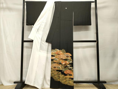 平和屋着物■豪華黒留袖　駒刺繍　松竹梅扇面双鶴花文　金彩　正絹　逸品　CABM1762ev