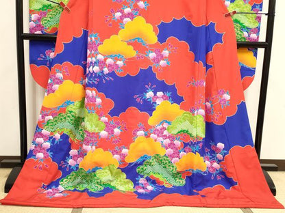平和屋本店●お引きずり・お引き摺り・引き振袖　和装　結婚式　舞妓　芸妓　芸者　衣装　駒刺繍　枝松文　金彩　DABK1441cd