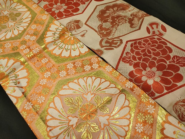 平和屋本店■子供帯 まとめて 35点 鶴 蝶 花柄 宝相華 アンティーク 金糸 など 着用可能多数 未使用品あり se0026