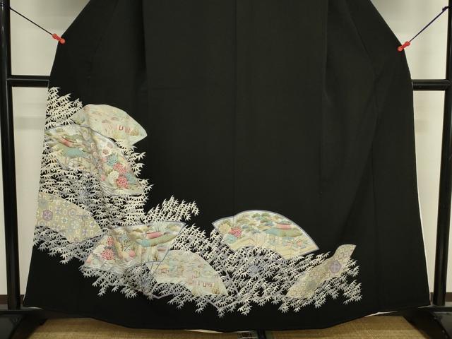 平和屋着物■豪華黒留袖　駒刺繍　風景扇面花松文　金銀彩　正絹　逸品　DABK6547ya