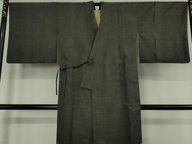 平和屋本店∞希少　本場結城紬　重要無形文化財　道中着　ロング丈　160亀甲　総詰め　檳榔子染色地　逸品　DZAB6733kh6