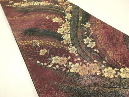 平和屋着物▼両面　六通柄袋帯　舞桜文　金糸　正絹　逸品　DABK4124az