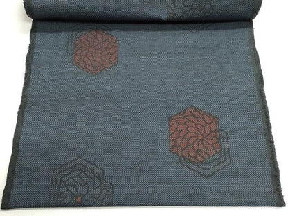 平和屋着物▼本場大島紬　反物　着尺　7マルキ　亀甲花文　逸品　未使用　DABJ9624we