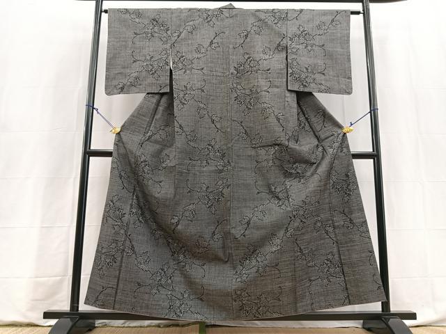 平和屋着物■本場大島紬　7マルキ　唐草文　正絹　逸品　BAAY9072yc