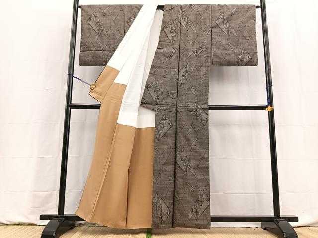 平和屋着物■本場大島紬　9マルキ　切嵌麻の葉文　正絹　逸品　BAAY9158yc