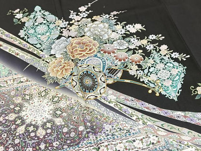 平和屋着物●豪華黒留袖　花車更紗花文　金銀彩　正絹　逸品　BAAY9186yc