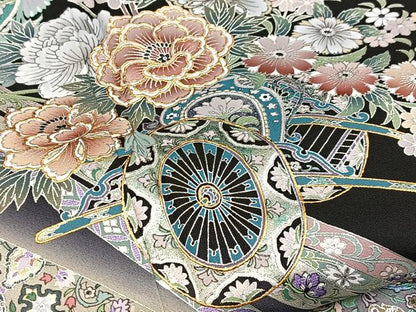 平和屋着物●豪華黒留袖　花車更紗花文　金銀彩　正絹　逸品　BAAY9186yc