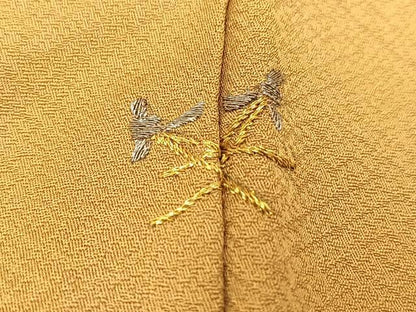 平和屋着物●豪華色留袖　総刺繍　松竹梅文　芥子色　正絹　逸品　BAAY9268yc