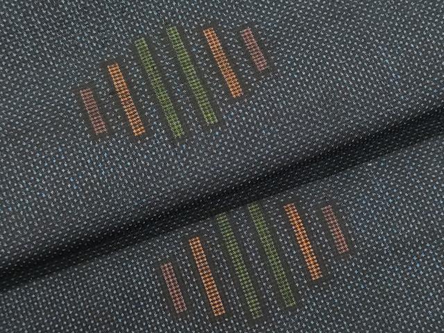 平和屋着物▼本場大島紬　反物　着尺　7マルキ　抽象文様　証紙付き　逸品　未使用　DABJ9724we