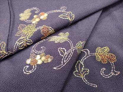 平和屋着物▼訪問着　総刺繍　葡萄蔦の葉文　金糸　鬼しぼ縮緬　正絹　逸品　未使用　DABJ7792fe