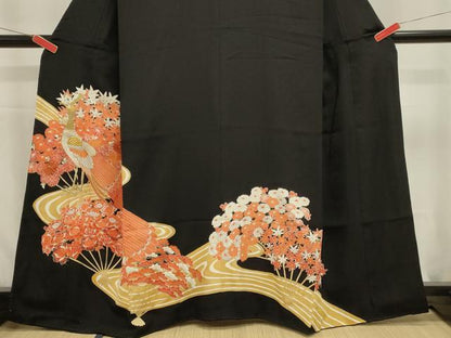 平和屋着物■豪華黒留袖　刺繍　孔雀花文　金彩　正絹　逸品　DABK5671sf
