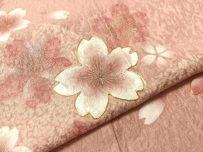 平和屋着物●豪華振袖　駒刺繍　舞桜　金彩　正絹　逸品　CABN3104vp
