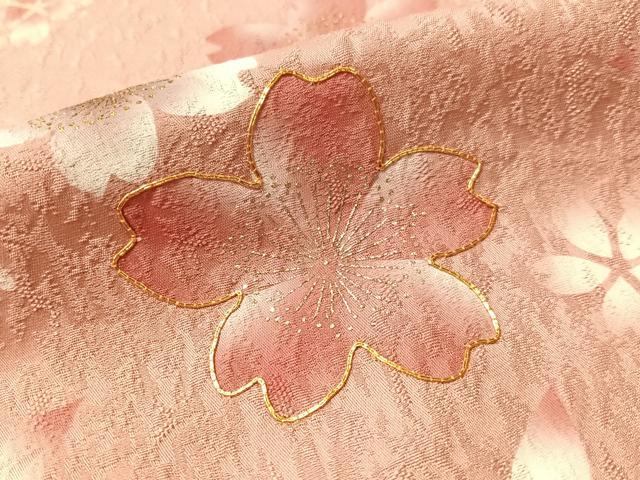 平和屋着物●豪華振袖　駒刺繍　舞桜　金彩　正絹　逸品　CABN3104vp