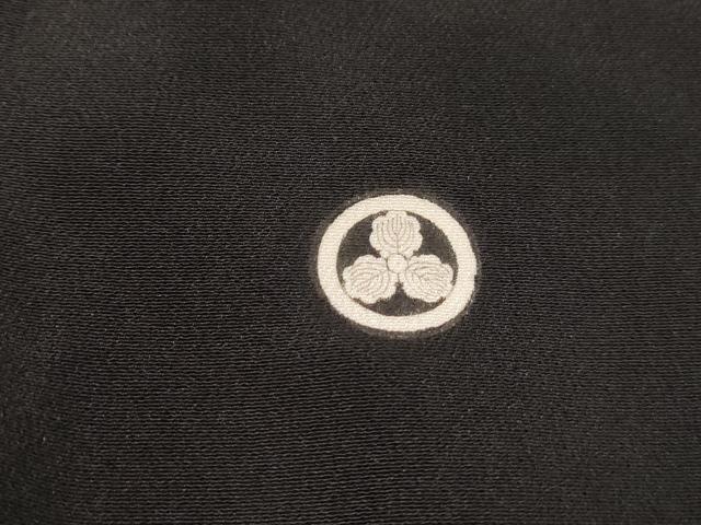 平和屋着物■豪華黒留袖　駒刺繍　重ね雲花文　金彩　正絹　逸品　DABK6371qa