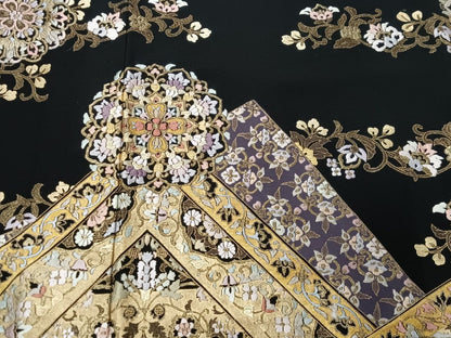 平和屋着物●豪華黒留袖　総刺繍　双鳥正倉院花文　金糸　正絹　逸品　AABK8597cs