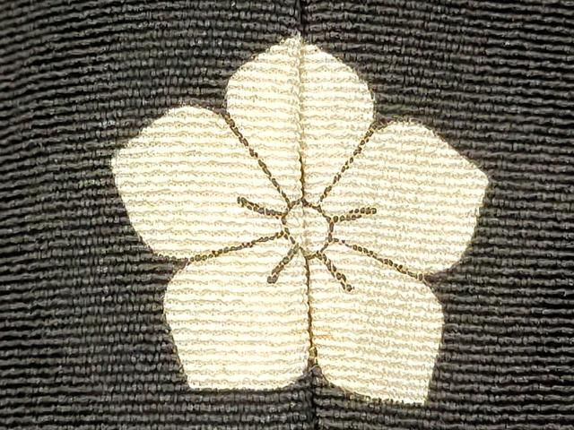 平和屋着物■豪華黒留袖　駒刺繍　吉祥地紙花文　金彩　正絹　逸品　DABK9786cd