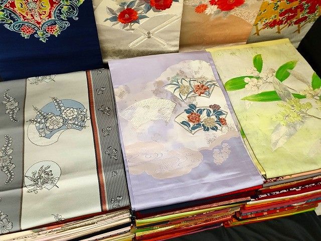 平和屋本店■名古屋帯 まとめて100点 向かい鳥獣 蝶 辻が花 花柄 手描き 駒刺繍 刺繍 金銀糸 など 未使用品あり 全て正絹 se4251