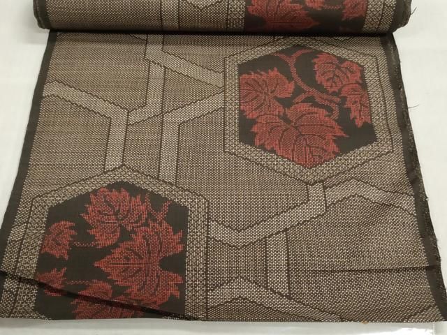 平和屋着物▼本場大島紬　反物　着尺　7マルキ　亀甲花唐草文　逸品　未使用　DABJ9924we