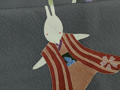 平和屋本店∞極上　世界的人形師　辻村寿三郎　ジュサブロー　道中着　ロング丈　刺繍　花兎　伊と幸　灰色地　反端付き　逸品 DZAB7514kh6