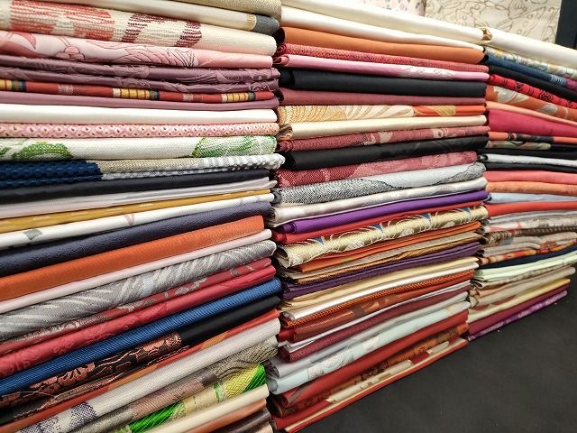 平和屋本店■名古屋帯 まとめて100点 鳥 蝶 風景 松竹梅 花柄 手描き 相良刺繍 金銀糸 など 着用可能多数 未使用品あり 全て正絹 se0062